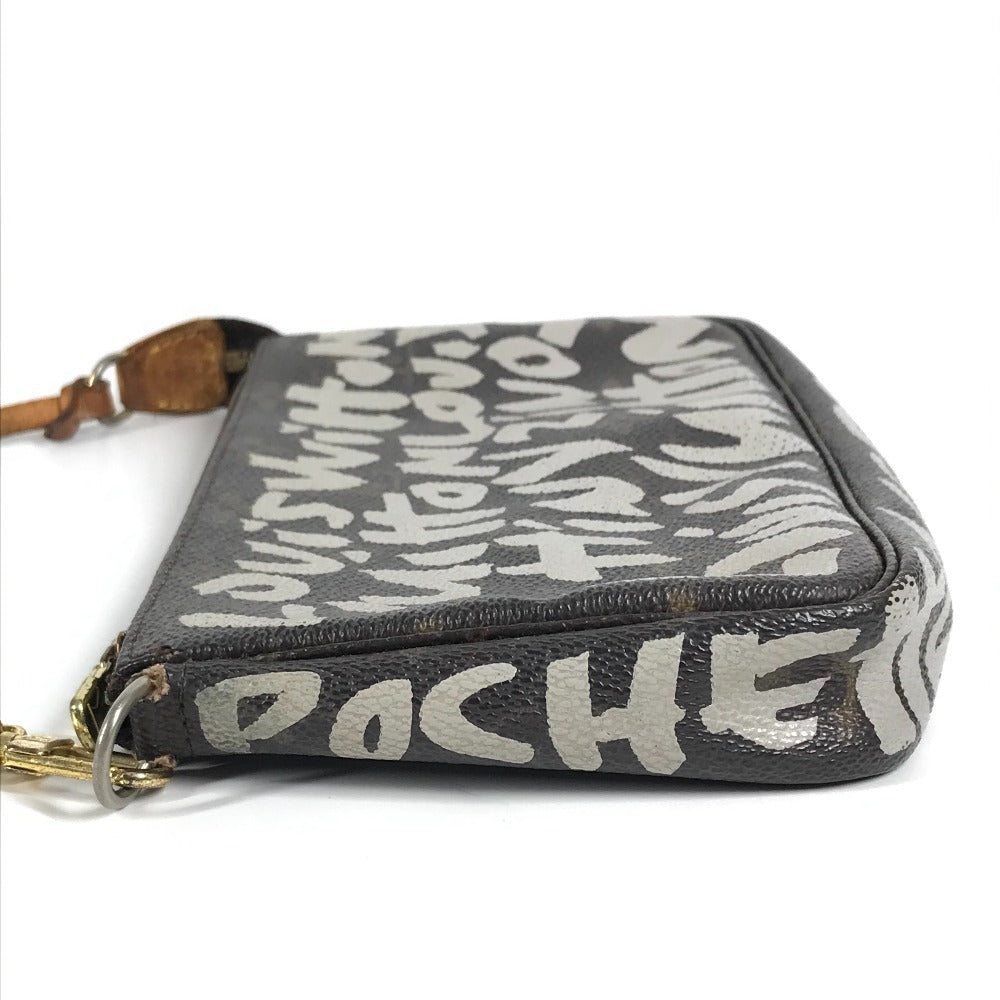 LOUIS VUITTON Shoulder Bag M92192 MonogramGraffitiCanvas White / brown Monogram graffiti Pochette Accessoires