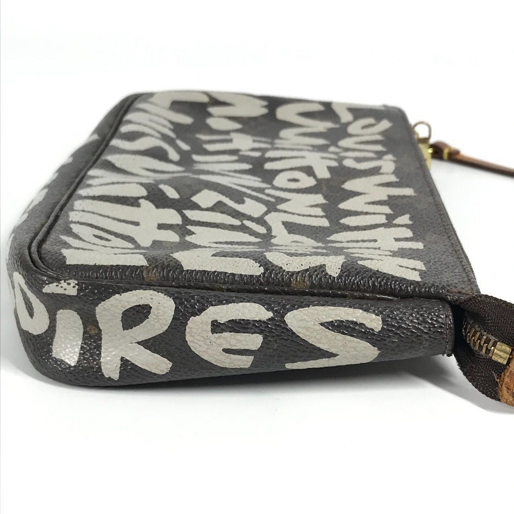 LOUIS VUITTON Shoulder Bag M92192 MonogramGraffitiCanvas White / brown Monogram graffiti Pochette Accessoires