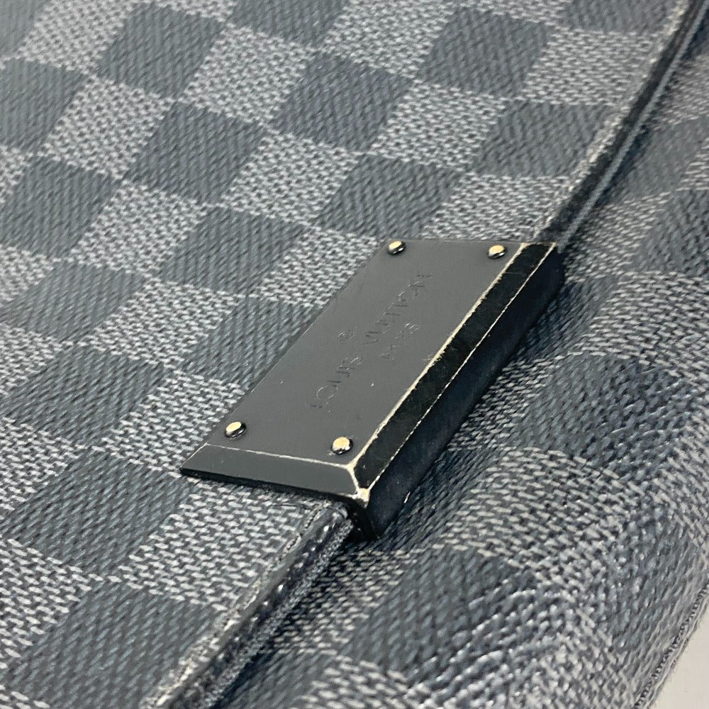 LOUIS VUITTON Shoulder Bag N41260 Damier Grafitto Canvas black Damier Grafitte District PM mens Used Authentic