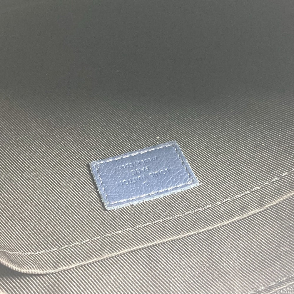 LOUIS VUITTON Clutch bag M83382 Monogram shadow leather Navy Monogram shadow pochette to go unisex(Unisex) Used Authentic