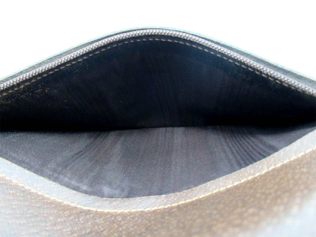 GUCCI Clutch bag Brown