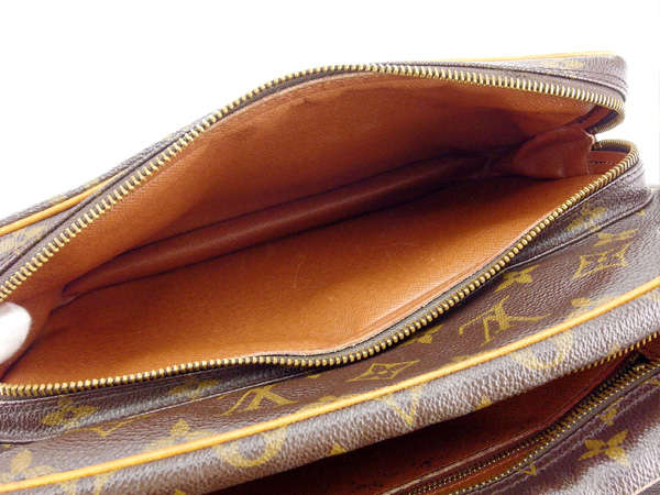 LOUIS VUITTON Shoulder Bag M45244 Monogram canvas Brown Nil