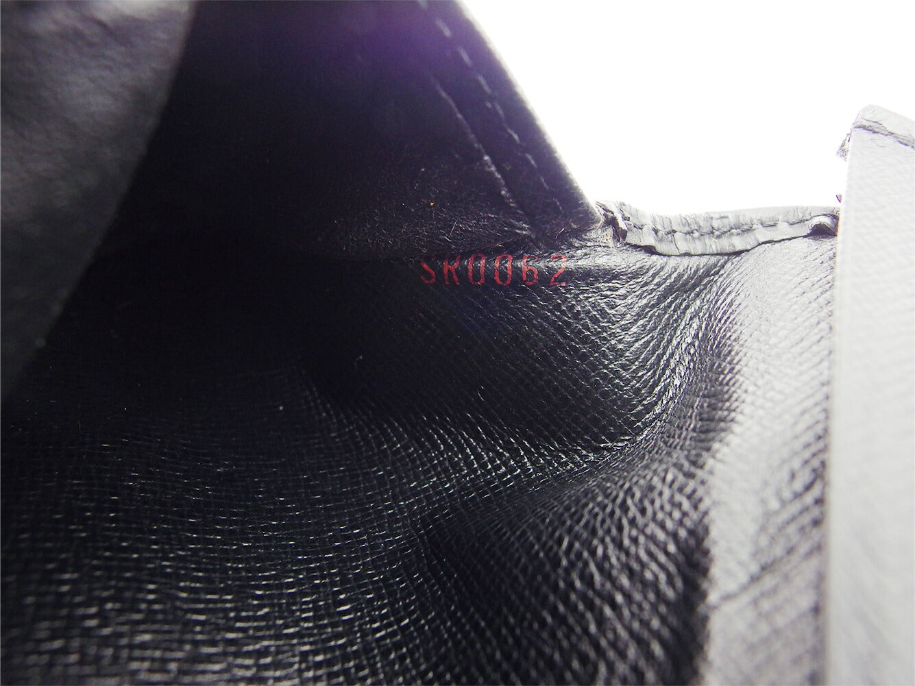 LOUIS VUITTON Bill Compartment M63212 black Porto Cartes Cridit Yen