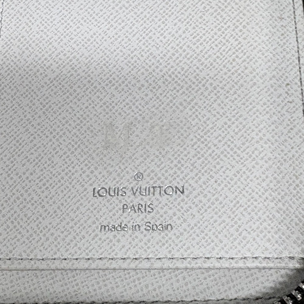 LOUIS VUITTON Long Wallet Purse M31078 leather white Taigalama Zippy Wallet Vertical Women Used Authentic