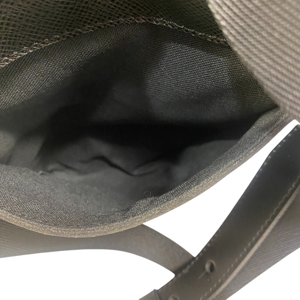 LOUIS VUITTON Shoulder Bag M30908 Taiga black Shoulder Bag Taiga Sayan mens Used Authentic