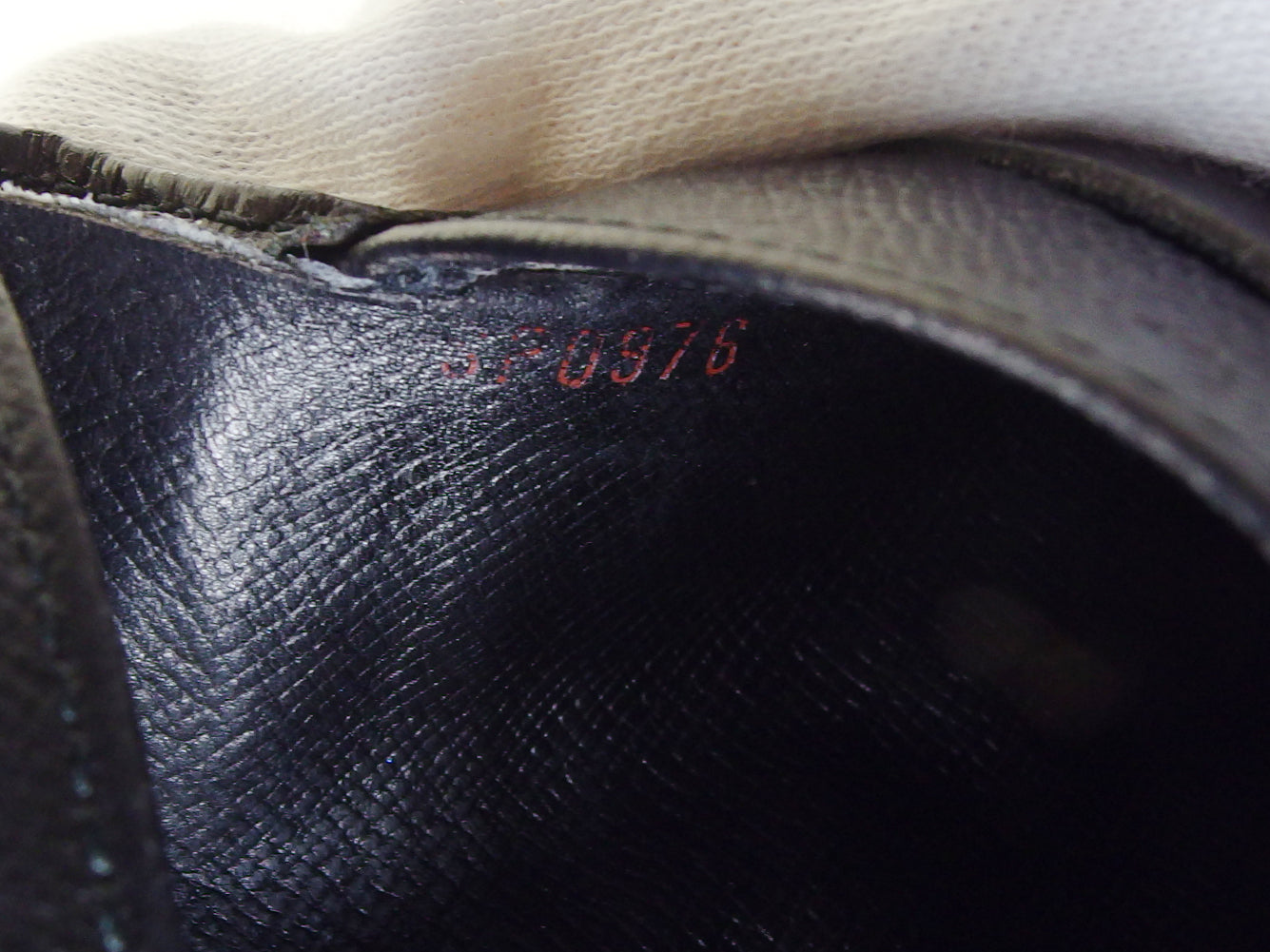 LOUIS VUITTON Bifold Wallet M63482 black Porte Monnaie Billets Cartes Credit