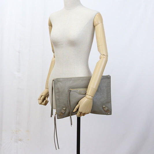 BALENCIAGA 390186 Clutch bag metal edge L-shaped clutch bag leather.Goatskin gray mens Used Authentic