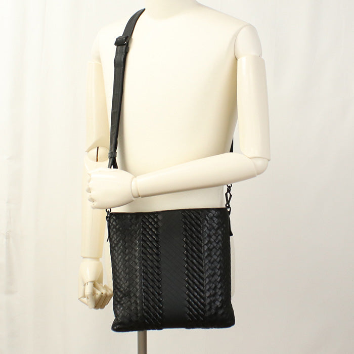BOTTEGA VENETA BO94069 INTRECCIATO Shoulder Bag leather black mens Used Authentic
