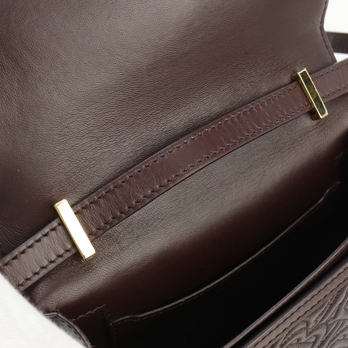 BURBERRY TB Shoulder Bag Diagonal shoulder bag leather brown Women