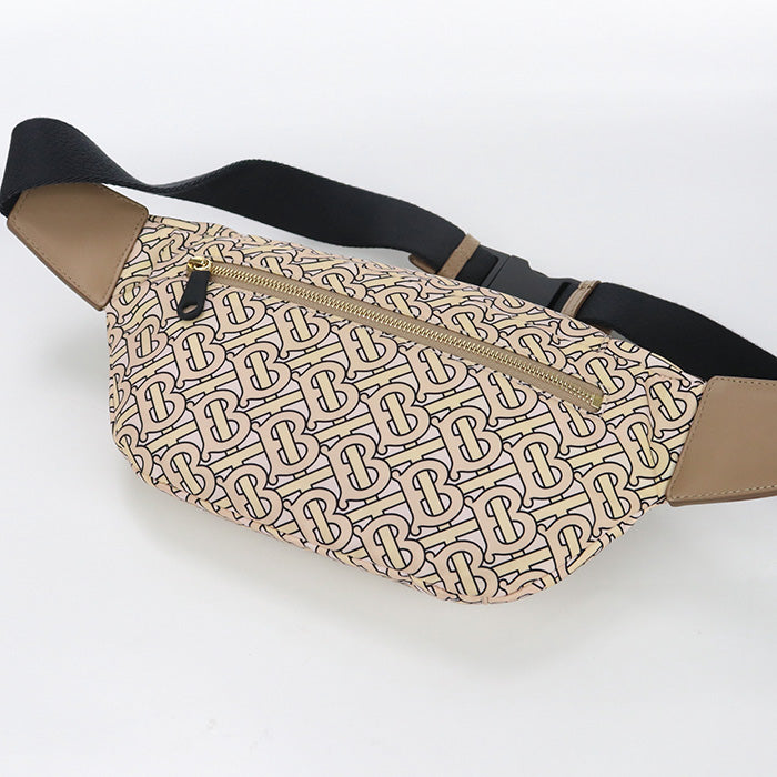 BURBERRY BU83947 Belt bag body Nylon Beige mens(unisex) Used Authentic