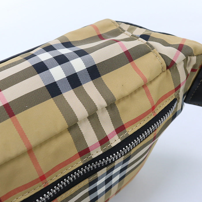 BURBERRY 800521 Belt bag Vintage check body bag Nylon beige mens(unisex) Used Authentic