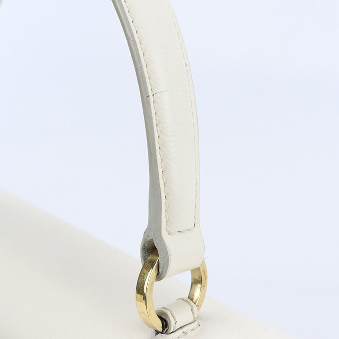 FERRAGAMO 21 E082 2WAY handbag Gancini totebag Calfskin white Women