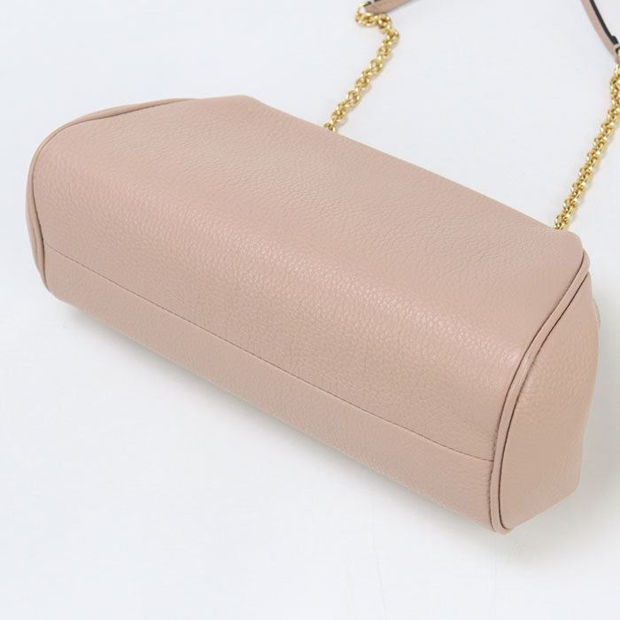 FERRAGAMO 22 0334 ChainShoulder Gancini Diagonal bag Calfskin pink Women