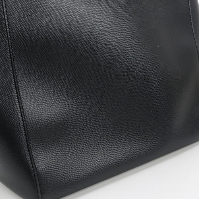 FERRAGAMO 21 F019 Chain Shoulder Bag Calfskin black Women