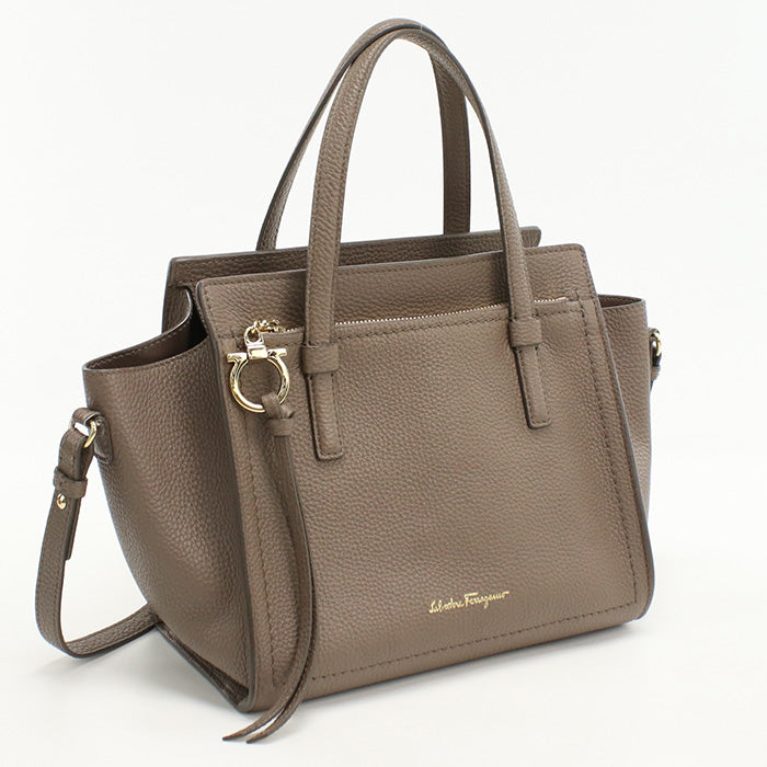 FERRAGAMO 21 F478 2WAY Amy Tote Bag shoulder bag Calfskin beige Women
