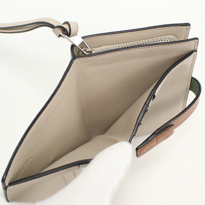 LOEWE Compact zip wallet Folded wallet Calfskin green Women