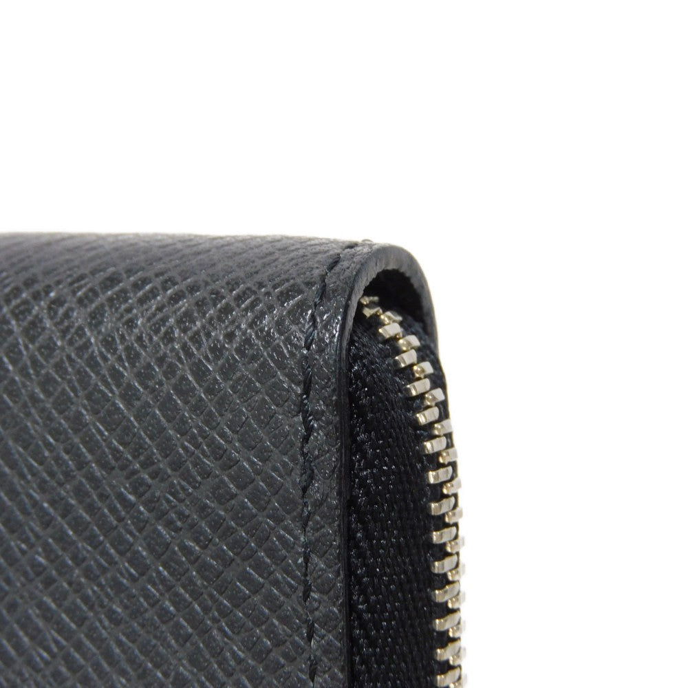 LOUIS VUITTON Coin case M32832 Taiga leather (embossed) Aldoise LV logo embossed charcoal grey old style Zip Around Taiga Zip Around Purse mens Used Authentic