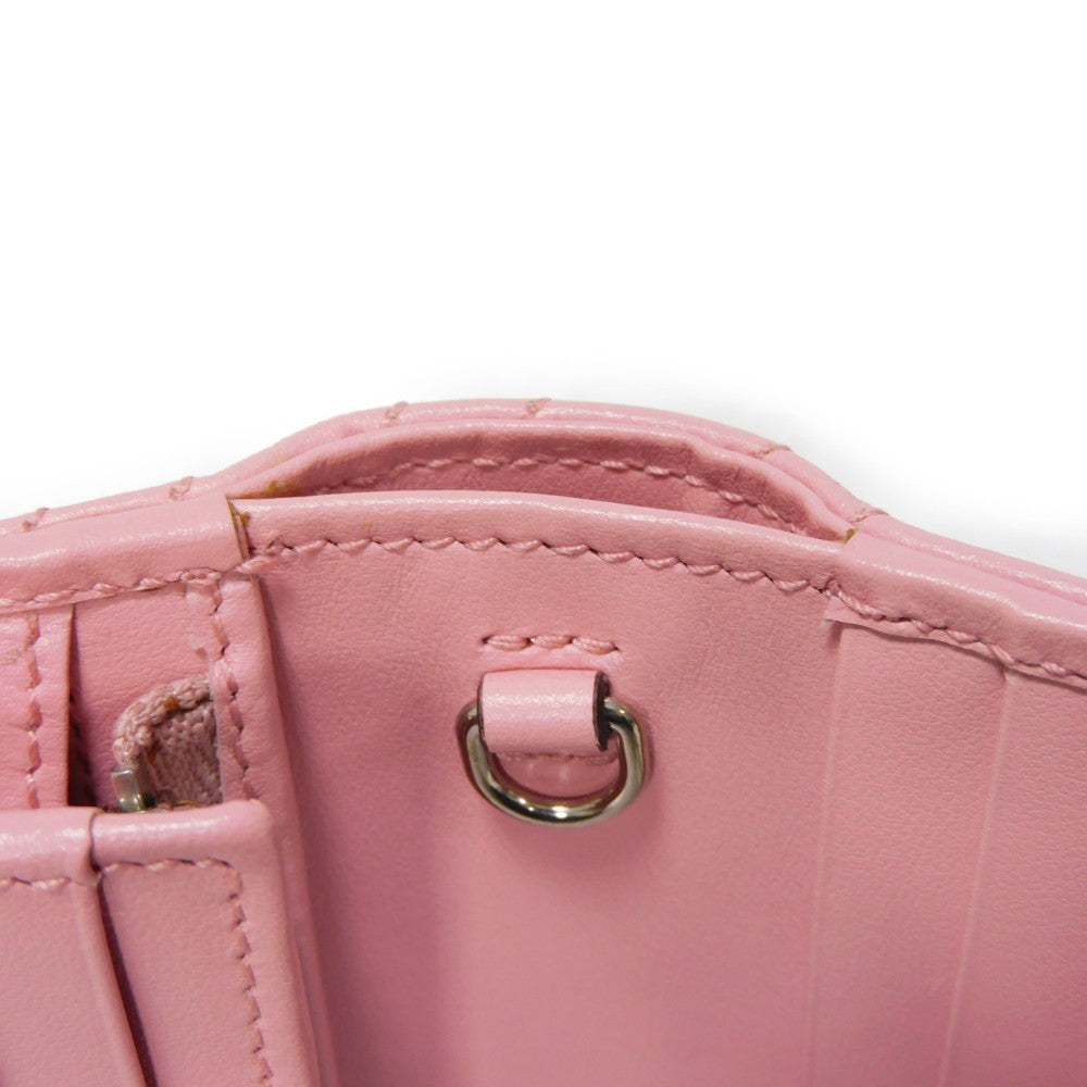 GUCCI Bifold Wallet 625693 DTD1T 5815 Calf leather Wild rose Chevron, in good condition GG Marmont Quilted Compact Chain Wallet Women Used Authentic