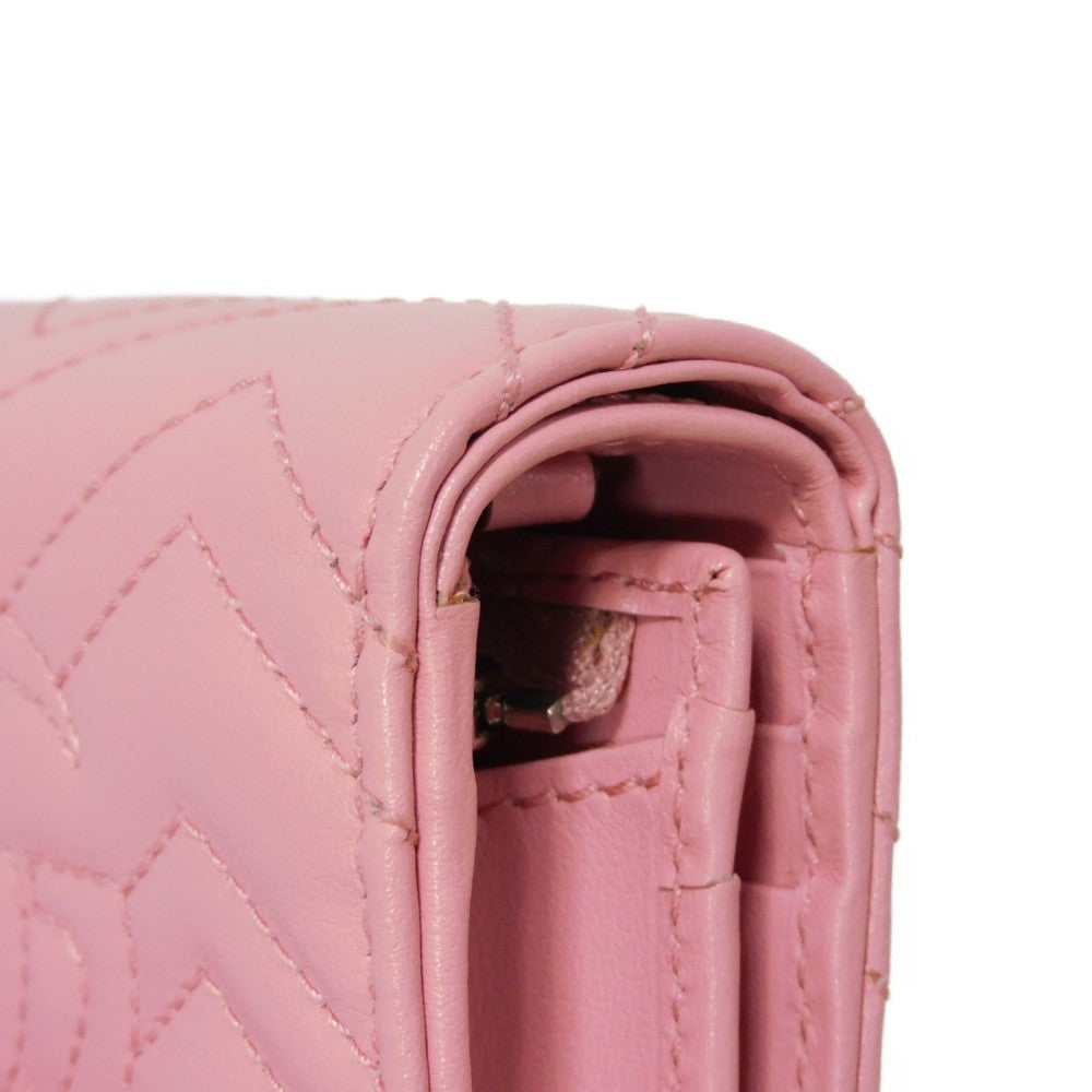 GUCCI Bifold Wallet 625693 DTD1T 5815 Calf leather Wild rose Chevron, in good condition GG Marmont Quilted Compact Chain Wallet Women Used Authentic