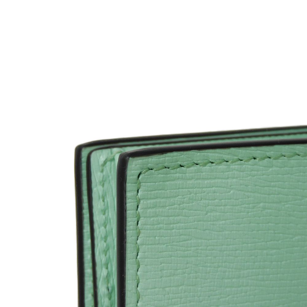 GUCCI Bifold Wallet 701009 U22AG 3067 Textured leather Mint green Banana Cat Sakuramochi Star Unused logo Bananya Compact Wallet unisex(Unisex) Used Authentic