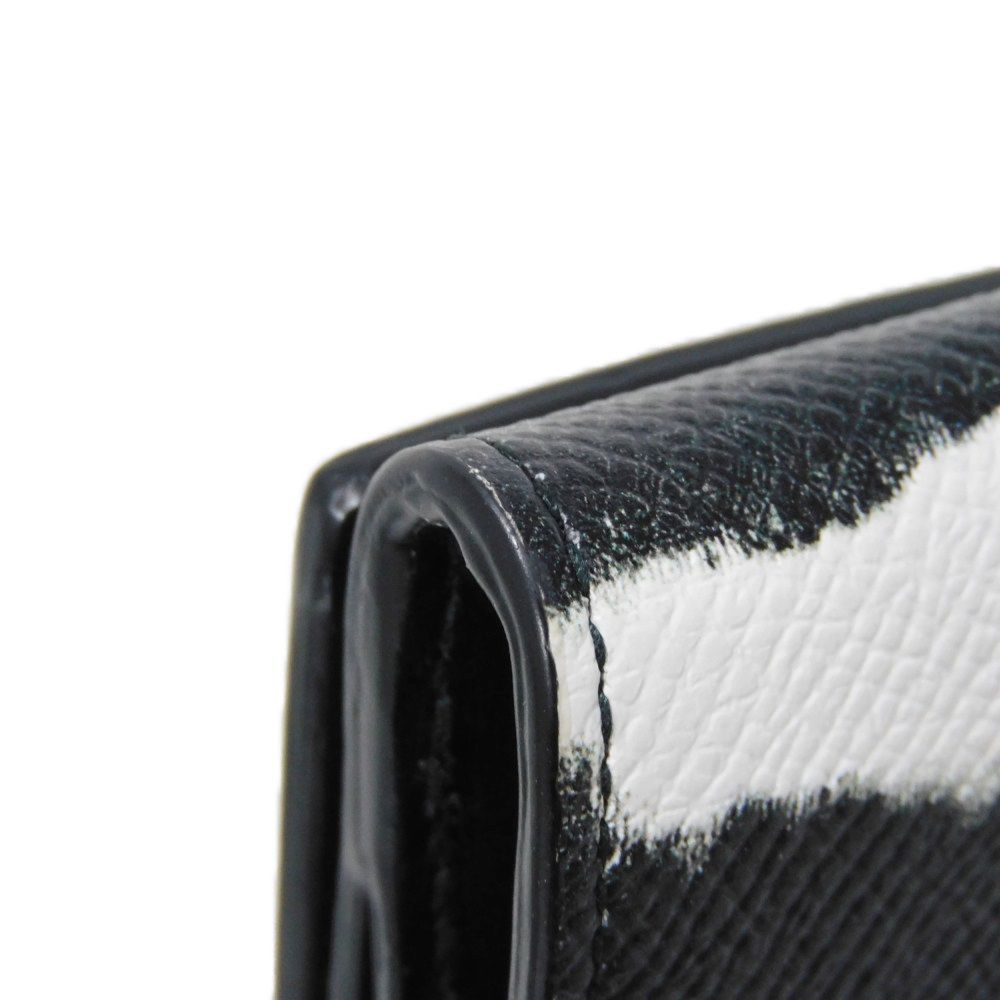 BURBERRY Shoulder Bag Grainy calf leather (embossed) black New logo foil stamping Shoulder wallet