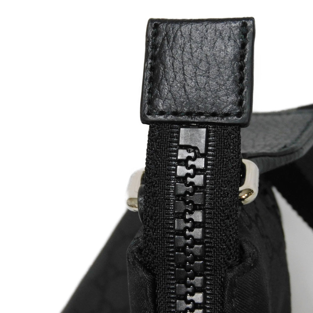 GUCCI Shoulder Bag 449185 G1XHN 8615 Nylon canvas x calf leather black Web stripe grey, good condition logo GG nylon medium messenger bag mens Used Authentic