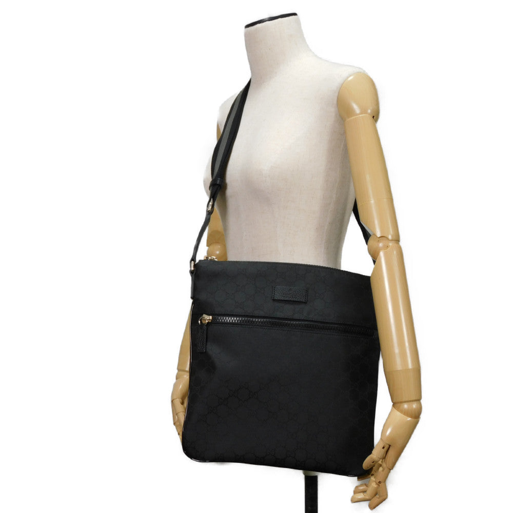 GUCCI Shoulder Bag 449185 G1XHN 8615 Nylon canvas x calf leather black Web stripe grey, good condition logo GG nylon medium messenger bag mens Used Authentic