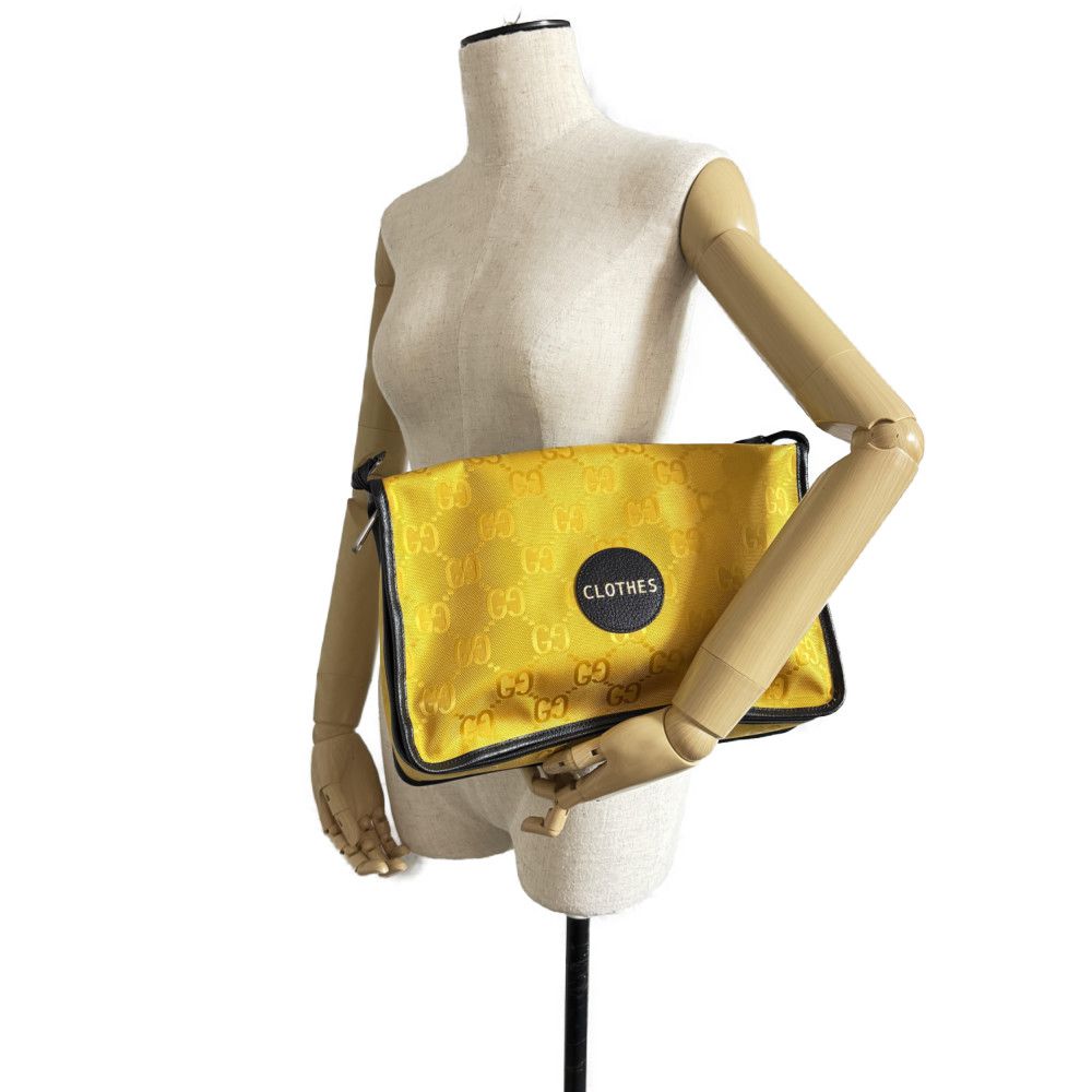 GUCCI Pouch 674797 UKDLN 7673 GG nylon x calf leather (embossed) yellow CLOTHES Black GG nylon Off the Grid Medium Packing Cubes unisex(Unisex) Used Authentic
