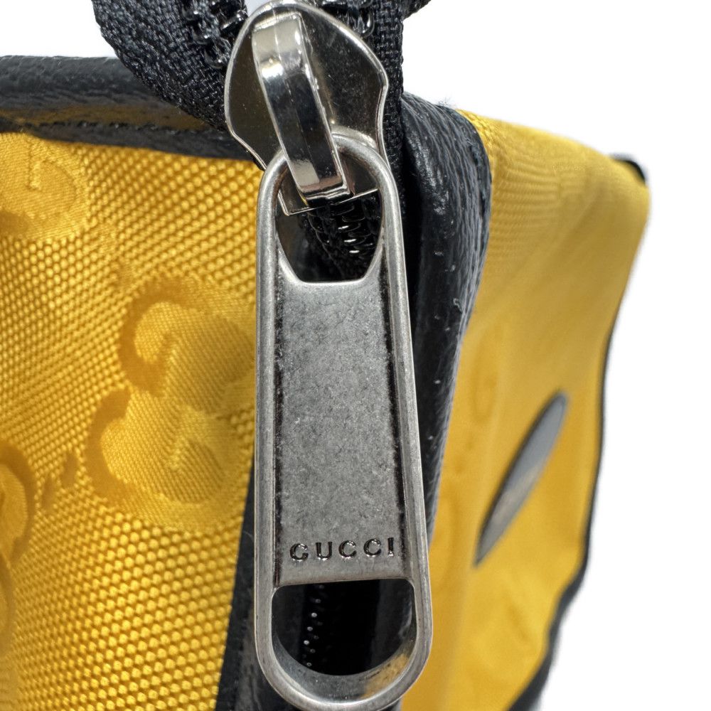 GUCCI Pouch 674797 UKDLN 7673 GG nylon x calf leather (embossed) yellow CLOTHES Black GG nylon Off the Grid Medium Packing Cubes unisex(Unisex) Used Authentic