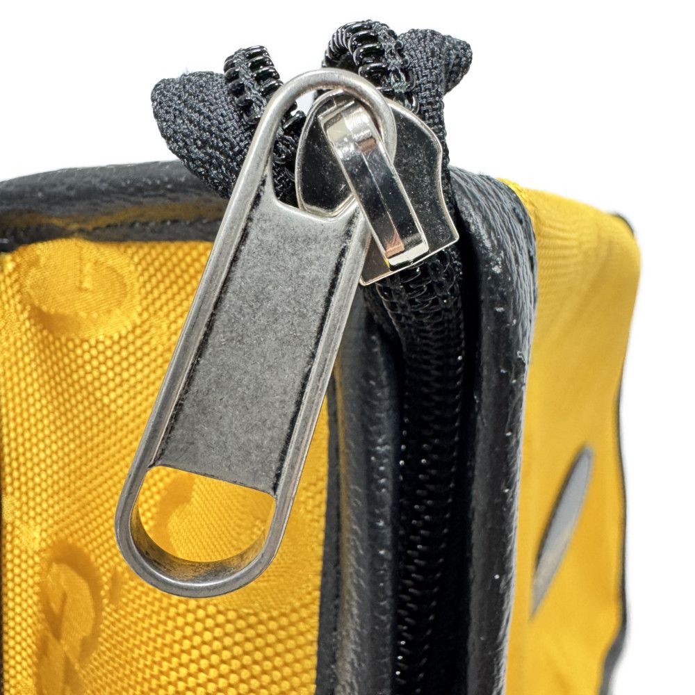GUCCI Pouch 674797 UKDLN 7673 GG nylon x calf leather (embossed) yellow CLOTHES Black GG nylon Off the Grid Medium Packing Cubes unisex(Unisex) Used Authentic