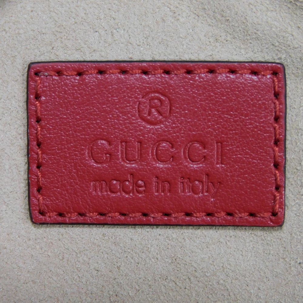 GUCCI Coin case 699517 DTDHT 6433 Calf leather Red Current Chevron Keyring, in good condition GG Marmont Double G heart-shaped coin purse Women Used Authentic