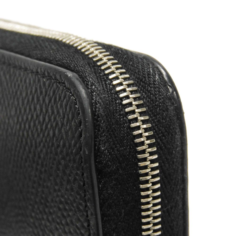 CELINE Long Wallet Purse 10B553BEL.38NO Grained calfskin (embossed) black New logo Large zipped wallet