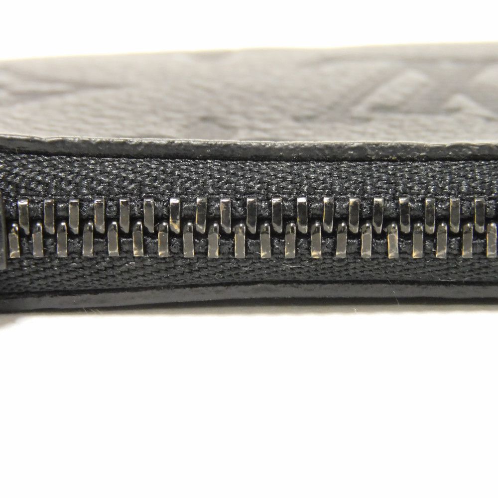 LOUIS VUITTON Coin case M69827 Shadow leather (monogram embossing) black Monogram shadow Duo Messenger Coin Pocket only