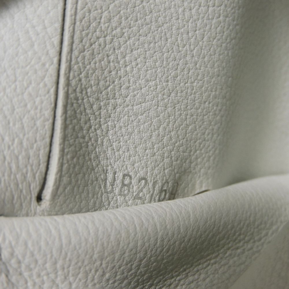 LOUIS VUITTON Tri-fold wallet M68482 Grain calf leather (embossed) snow LV logo Portefeuille Rock Mini