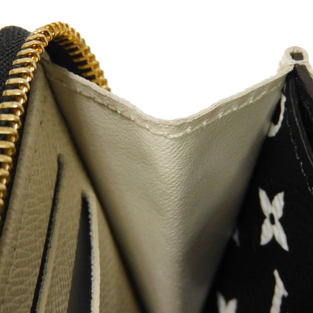 LOUIS VUITTON Coin case M67879 Monogram Giant Canvas (Animal Print) x Grain Leather Ivory Monogram Giant LV Jungle Animal Zip around purse