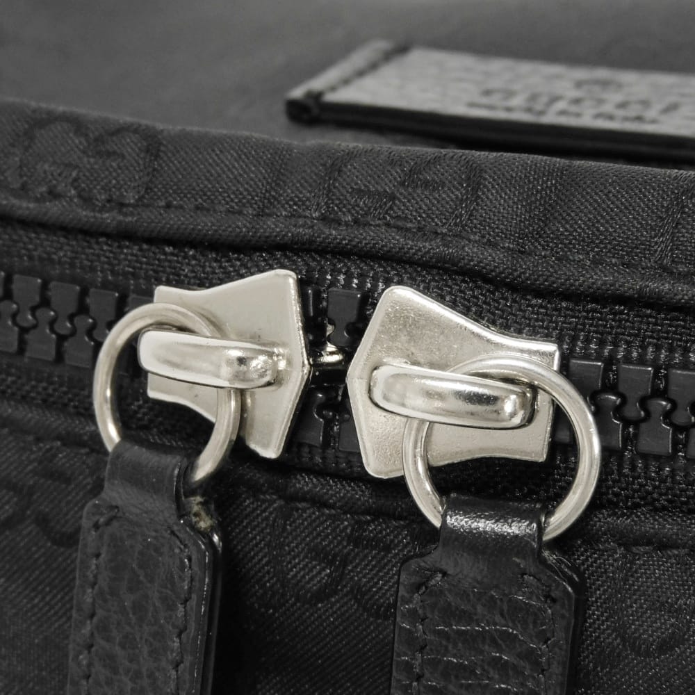 GUCCI Sling bag 449182 Nylon canvas x calf leather (embossed) black Logo embossing GG nylon waist pouch