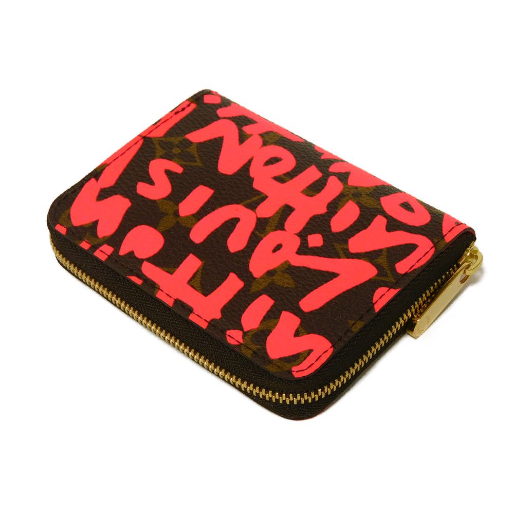 LOUIS VUITTON Coin case M93707 Monogram canvas (graffiti print) x grain leather (embossed) Fuchsia Monogram graffiti Zip around purse