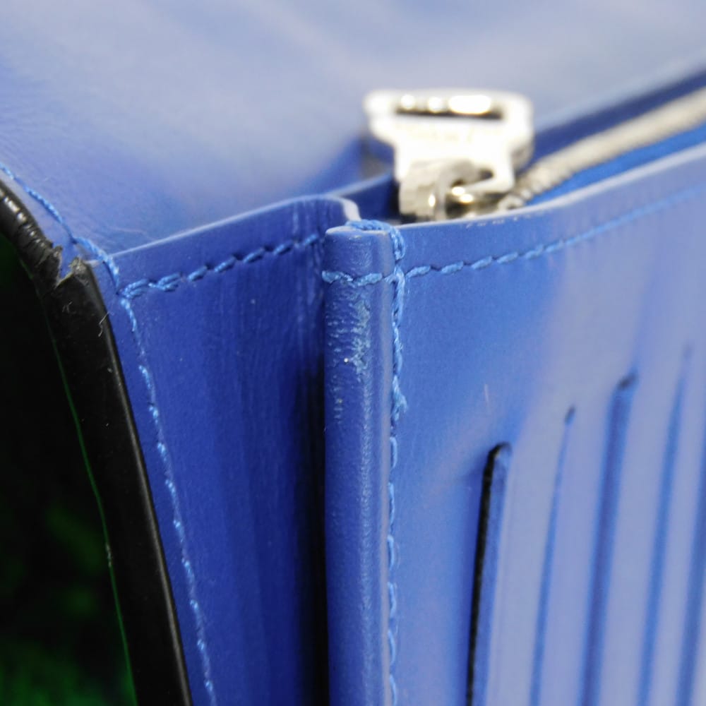 LOUIS VUITTON Long Wallet Purse M81255 Taurillon Clemence leather (monogram embossed) Neon green Monogram Taurillon Clemence Portefeuille Braza