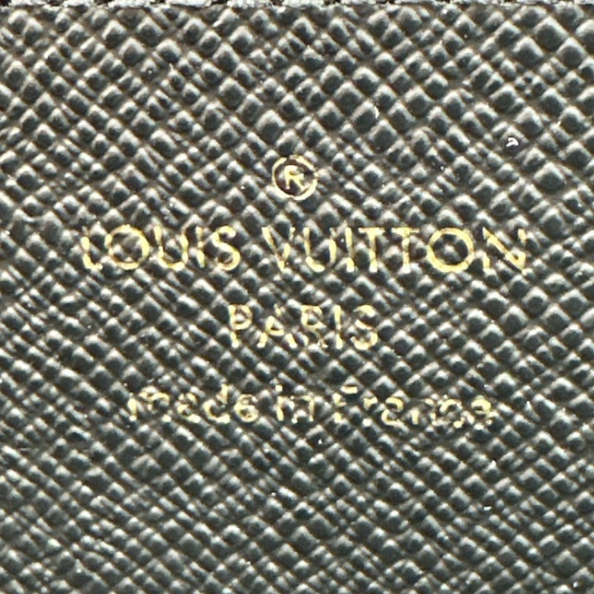 LOUIS VUITTON Long Wallet Purse M69353 Monogram canvas Brown Giant reverse Monogram Zippy wallet unisex(Unisex) Used Authentic
