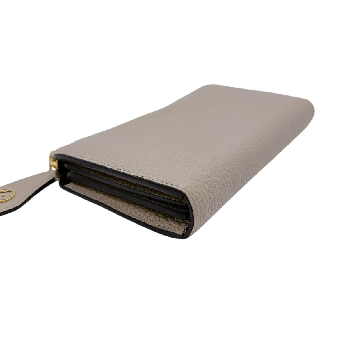 LOUIS VUITTON Long Wallet Purse M63104 Cowhide beige L-shaped fastener Taurillon Clemence Leather Portefeuille Comet Women(Unisex) Used Authentic