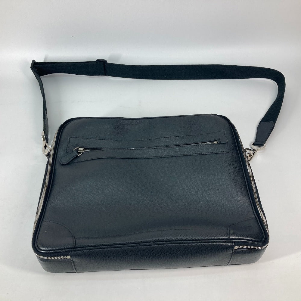 LOUIS VUITTON Business bag M32522 Taiga Leather black Taiga Porto Ordinatour Odessa mens Used Authentic
