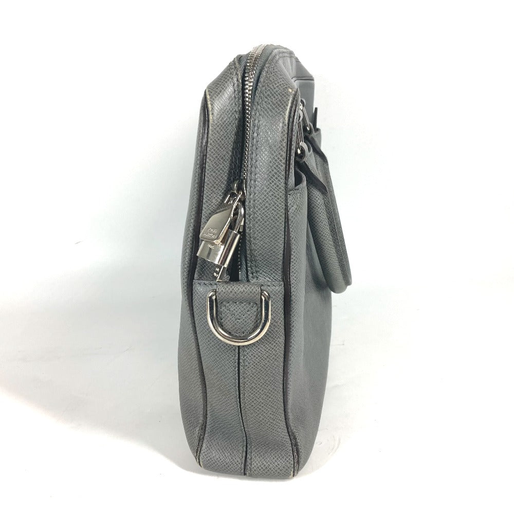 LOUIS VUITTON Business bag M32711 Taiga Leather gray Taiga Taiga Porto Document Business PDB mens Secondhand Authentic