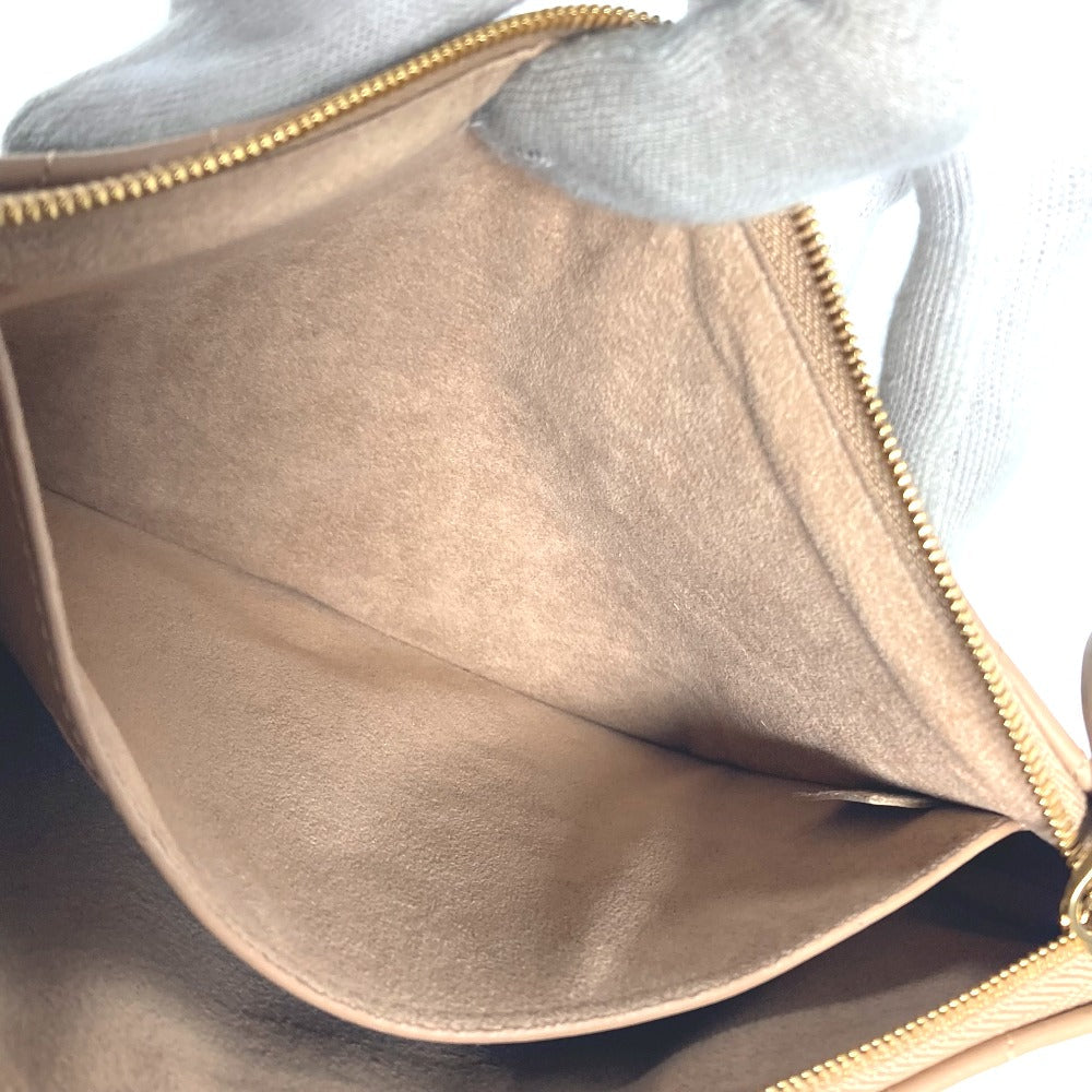 LOUIS VUITTON Clutch bag M68478 leather beige New Wave Pochette Zip Women Used Authentic