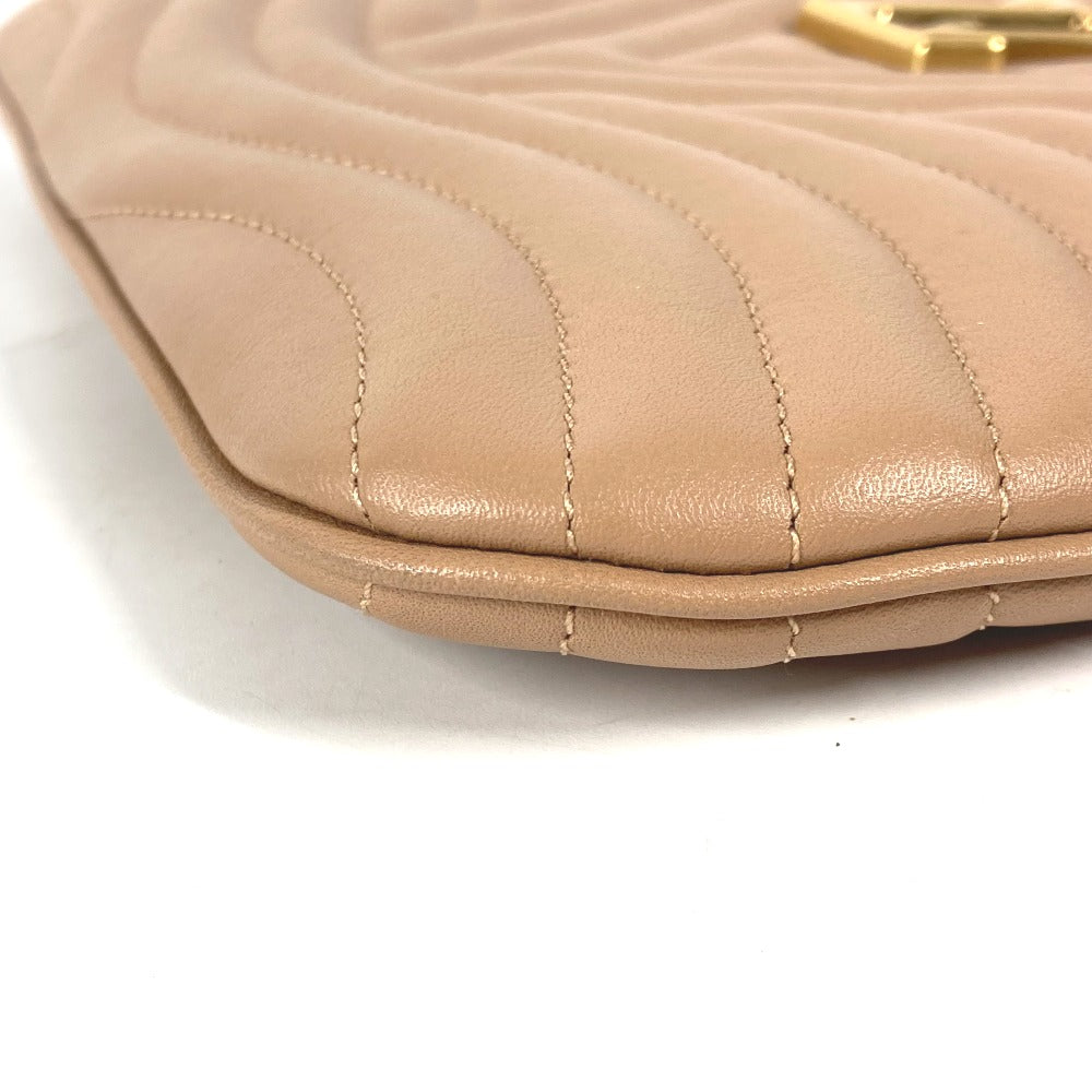 LOUIS VUITTON Clutch bag M68478 leather beige New Wave Pochette Zip Women Used Authentic
