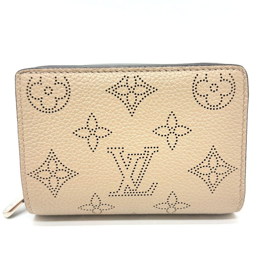 LOUIS VUITTON Folded wallet M80817 monogram mahina leather beige Portefeuille Clare