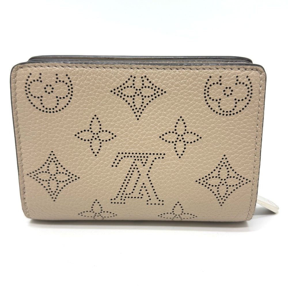 LOUIS VUITTON Folded wallet M80817 monogram mahina leather beige Portefeuille Clare