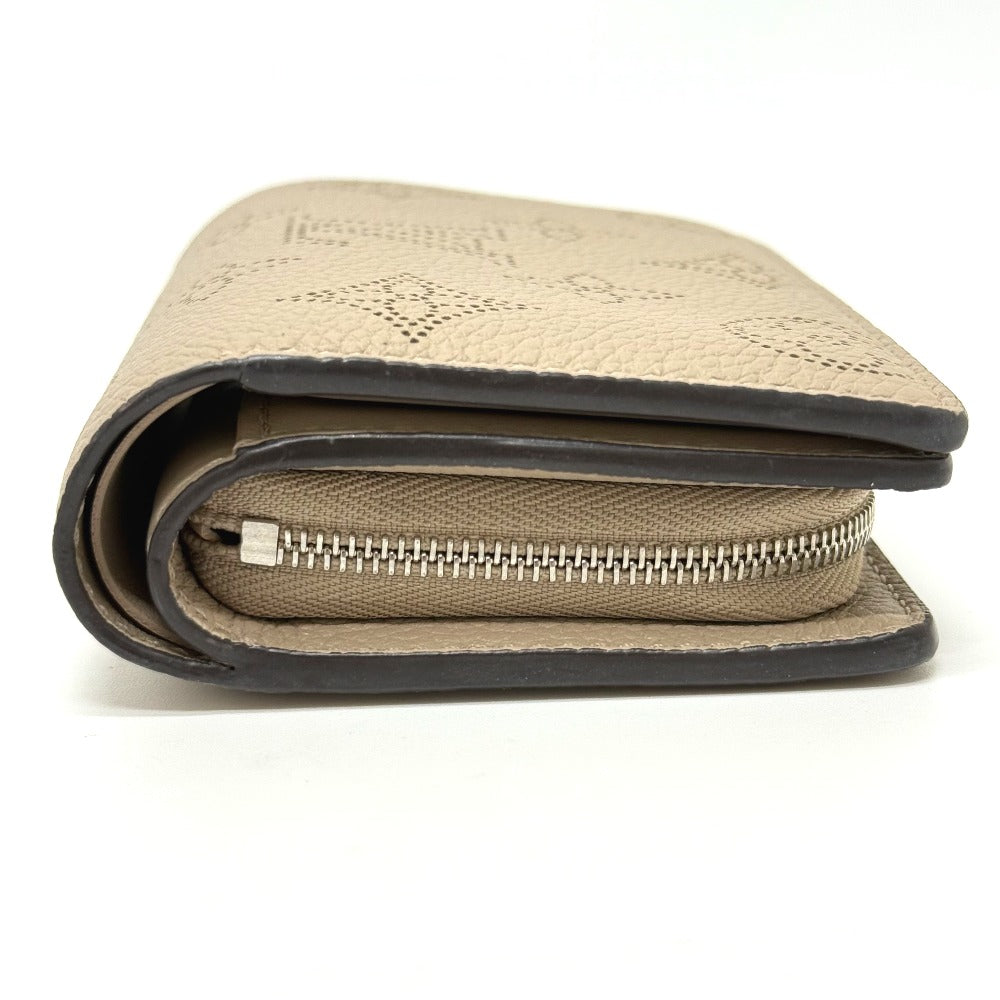 LOUIS VUITTON Folded wallet M80817 monogram mahina leather beige Portefeuille Clare