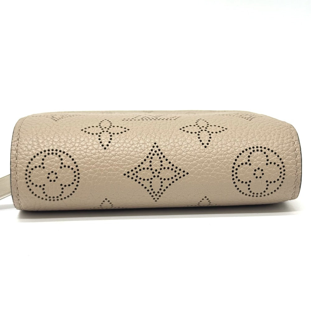 LOUIS VUITTON Folded wallet M80817 monogram mahina leather beige Portefeuille Clare