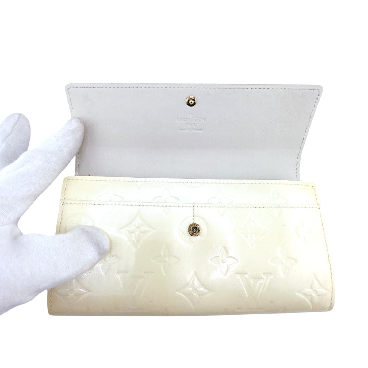 LOUIS VUITTON Long Wallet Purse M91382 Monogram Vernis Cream white Zippered wallet Vernis Pochette Portomonnaie Credit Perle Women Used Authentic