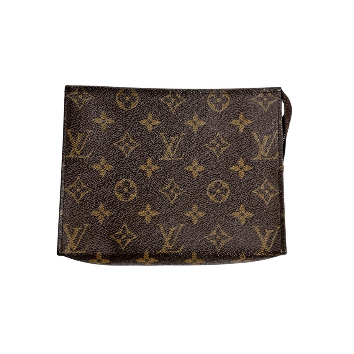LOUIS VUITTON Pouch M47544 Monogram canvas Brown Pochette Monogram Toilette 19 unisex(Unisex) Used Authentic